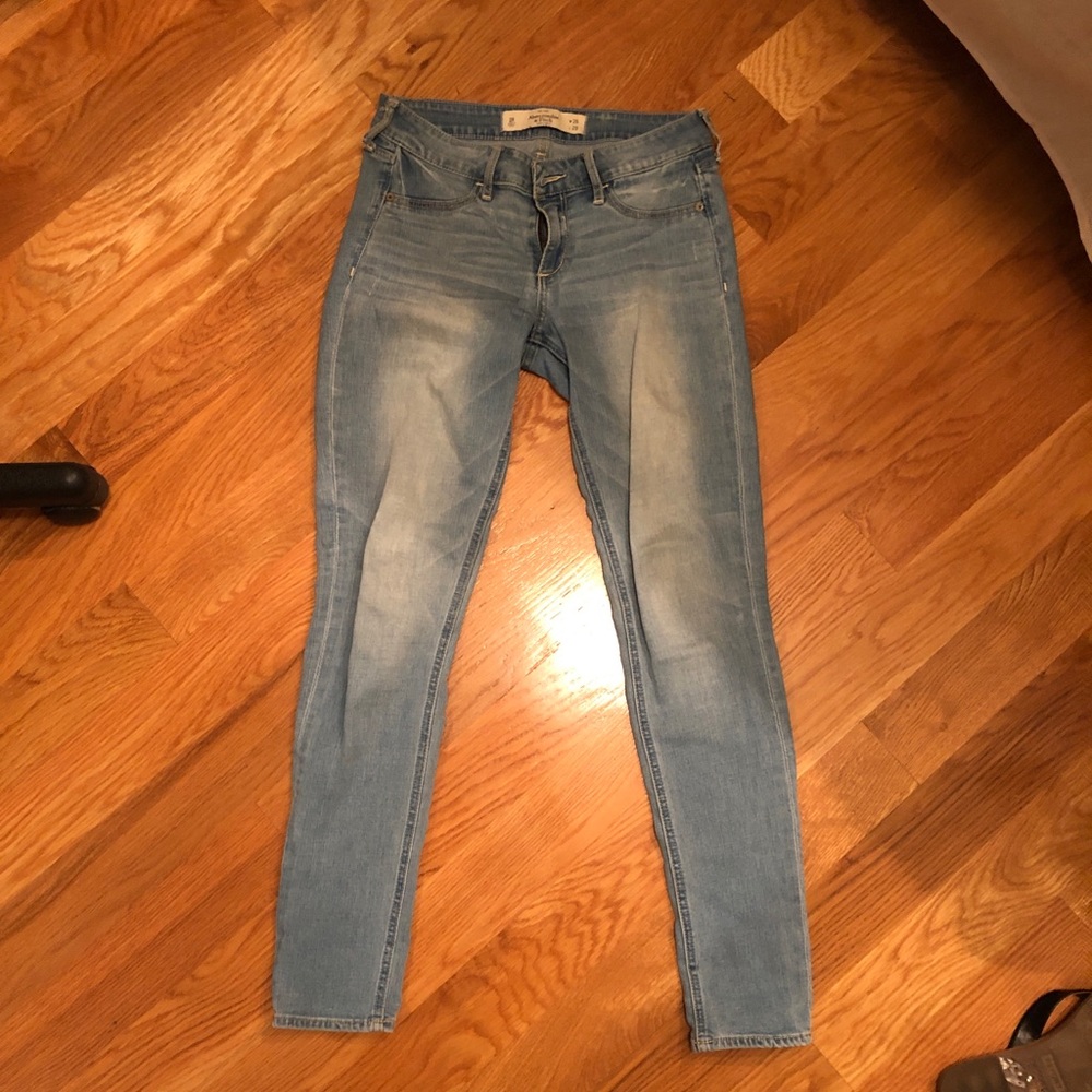 Blue light wash jeans